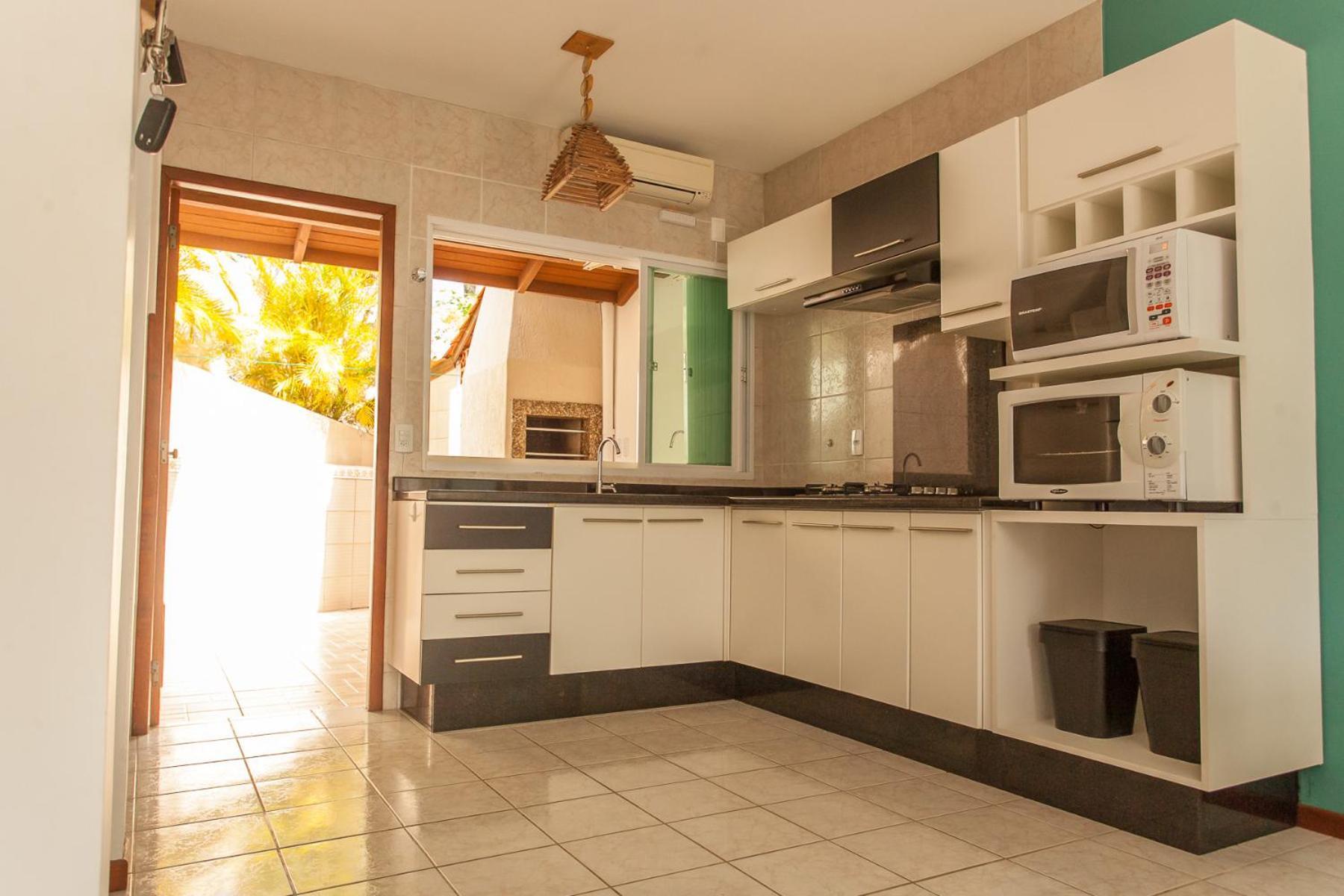 By The Beach, Walk Mole Beach! Ac, Wifi 250m, Bbq Сasa de vacaciones